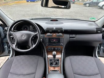 Mercedes-Benz C 180 W 203 KOMPRESSOR-BEZ KOROZE - 12