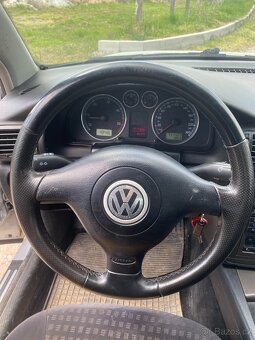 Predám vw Passat 1,9 Tdi 96kw, rv 2004 - 12