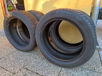 Continental Winter Contact 205/50 R17 - 12