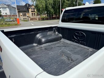 Toyota Hilux 2024 2.8 1.Majitel ČR - 12