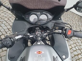 Honda NTV 650 Deauville - 12