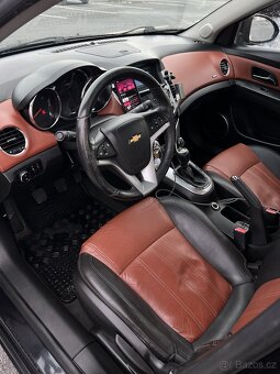 Chevrolet Cruze 2.0 120kw - 12