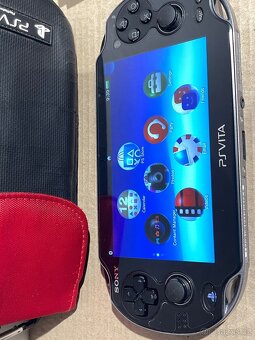 PS VITA PCH-1004 OLED displej -folia +8GB - 12