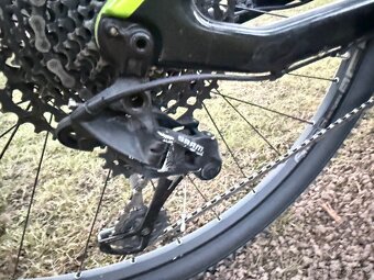 Horské celoodpruzene kolo - 12