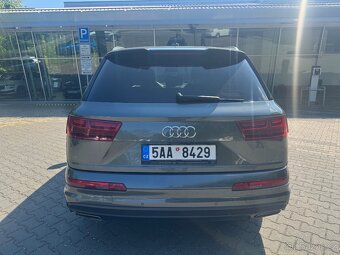 Audi Q7, 3,0 TDi 200 kw1.majitel ČR TOP STAV - 12