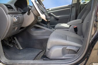 Volkswagen GOLF 1,9 TDI Trendline /AJ NA SPLÁTKY/ - 12