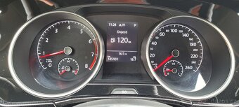 VW Touran 1,4 TSi 110kW benzín DSG Sound 7.mistný - 12