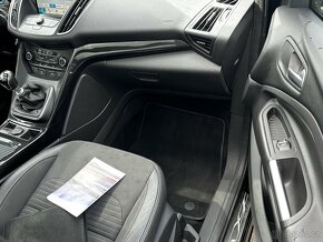 Ford Kuga 2.0TDCi 110kw, r.2017, 4x4, top, serviska - 12