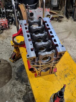 Motory Deutz, Volvo, Cummins, Doosan, Daewo, Komatsu - 12