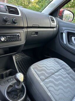 Škoda Fabia 2 1.2HTP - 12