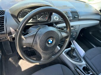 BMW 116i 6-ti kvalt 90kw FACELIFT 9/2010 SERVISKA - 12