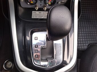 NISSAN NAVARA NP300 2.3 dCi 4WD DOUBLE CAB - 12