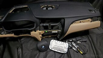 Palubní deska Airbag bezpečnostní pás Airbagy - 12