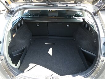 Toyota Auris 1.3 VVT-i 73kW 2x kola, NAVI - 12