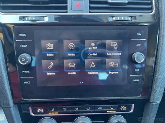 Volkswagen Golf, 2.0 TDi 110kW VÝBAVA - 12