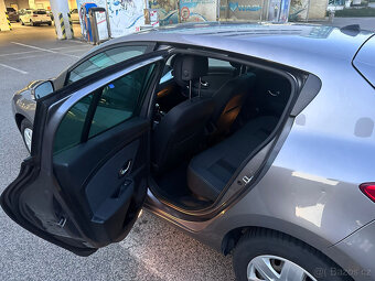 Renault Megáne III 1.4 TCE 2010 - 12