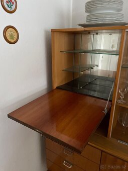 Starožitné skříně - 12