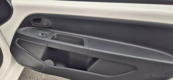 Vw Up 1.0 klima,po servisu - 12