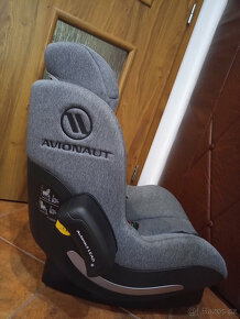 Dětská autosedačka Aerofix + IQ základna - 12