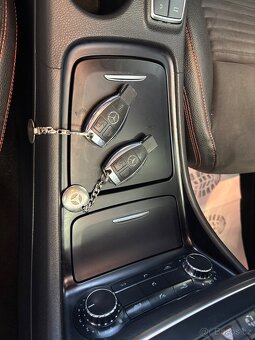 Prodám Mercedes benz CLA (amg packet) - 12