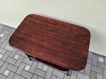 Celodřevěné stolky THONET - 12