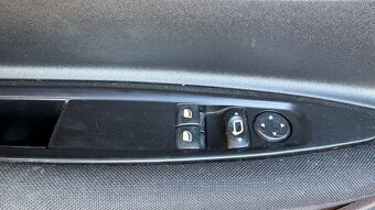 Citroën C4 1.6i 16V LPG - 12