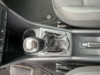 Škoda Rapid 1.6 TDi Spaceback - 12