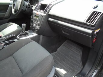 Land Rover Freelander 2 2.2 4DT 112kW   4x4 - 12