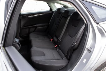 Ford Mondeo 2.0 HEV 103kw CVT 2018 - 12