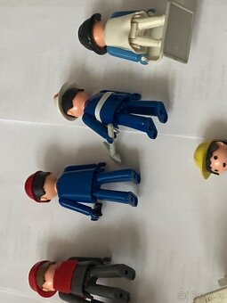 Staré figurky igráčka - 12