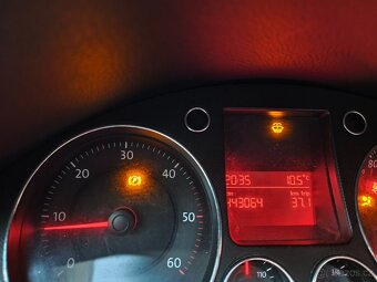 Volkswagen Passat B6 variant - 12