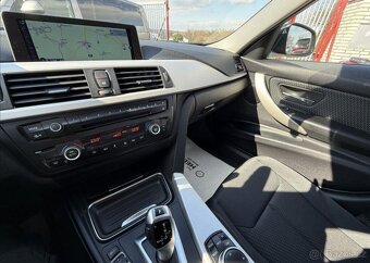 BMW Řada 3 335i xDrive AUTOMAT 225kW benzín automat 225 kw - 12