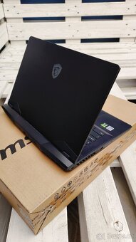 Herni notebook i7 10g, 16gb, RTX 3070, 240 Hz - 12