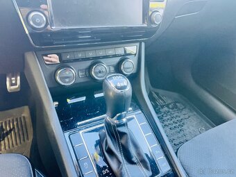 ŠKODA SUPERB 2.0 Tdi SPORT LINE - 12