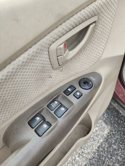 Hyundai Tucson 2.0 CRDI 103kw - 12