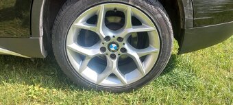 BMW X1 2,0d X DRIVE, 130kw AUTOMAT - 12