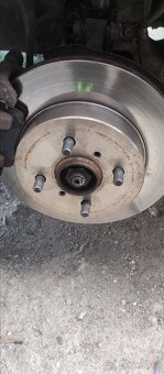 Suzuki Ignis - 12
