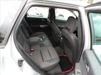Volvo V50 1,6 D - 12