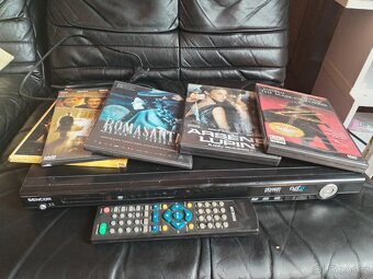 DVD Sencor s  kabely ovladačem a 5originál filmů - 12
