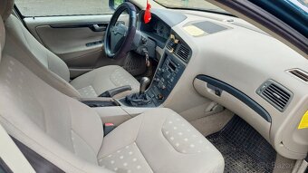 S60 2.4 D5 - 12