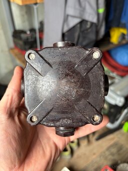 Elektroinstalační materiál- přebytky - 12