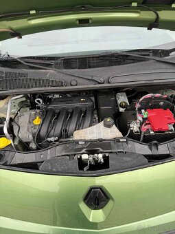 Renault kangoo 1.6 - 12