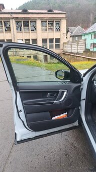 Land Rover Discovery Sport 2015 2.0D 132 kW 4x4 - 12