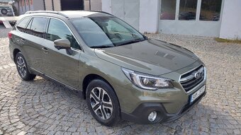 Subaru Outback 2,5i 4x4 - 12