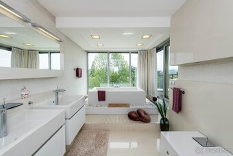 Prodej luxusní vily, Bratislava, Slovensko - 12