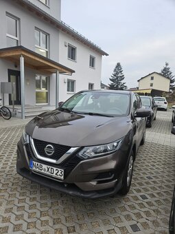Nissan Qashqai - 12