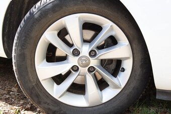 Opel Corsa 1.4 drive - 12