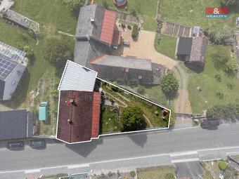 Prodej rodinného domu, 80 m², Kolinec - 12