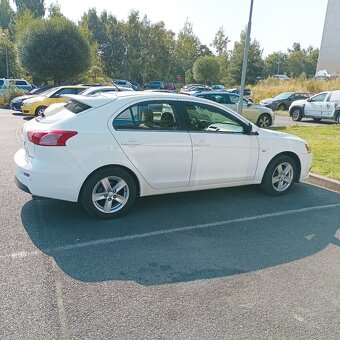 Mitsubishi Lancer 1.8 r.v. 2011 - 12