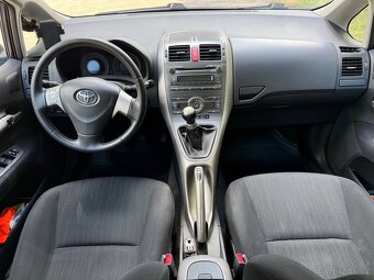 Toyota Auris 1.4 D-4D 66kw, NOVÁ STK - 12